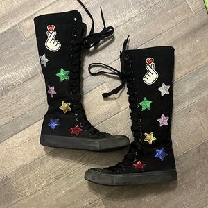 Black High-Top Women’s Sneaker Boots with Colorful Star Accents size 35 or 5.5